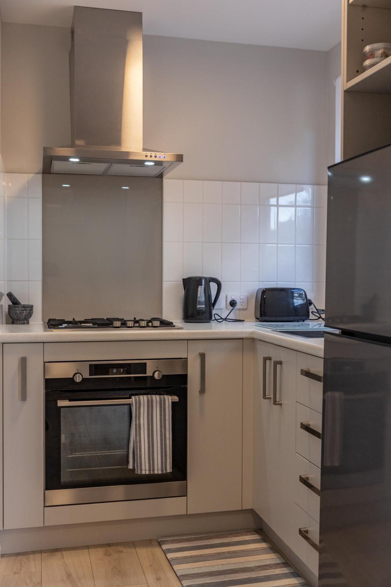 Back Garden Flat With Free On Street Parking And Fiber Wifi - 15 Mins To Ferry, Stadium, Cbd Wellington Exterior foto